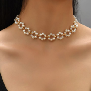 Flower Pearl Necklace